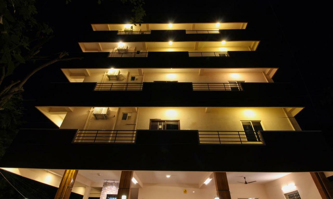 Itsy Hotels Riyas Grand Tirupati Dış mekan fotoğraf
